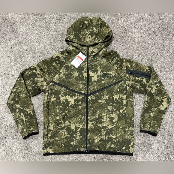 Nike Tech‎ Fleece Windrunner Hoodie Jacket Green Camo Mens Size L - Picture 1 of 4